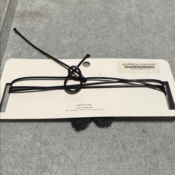 Jennifer K Company Rhinestone Flower Choker Necklace (BR999/2) - Picture 4 of 5